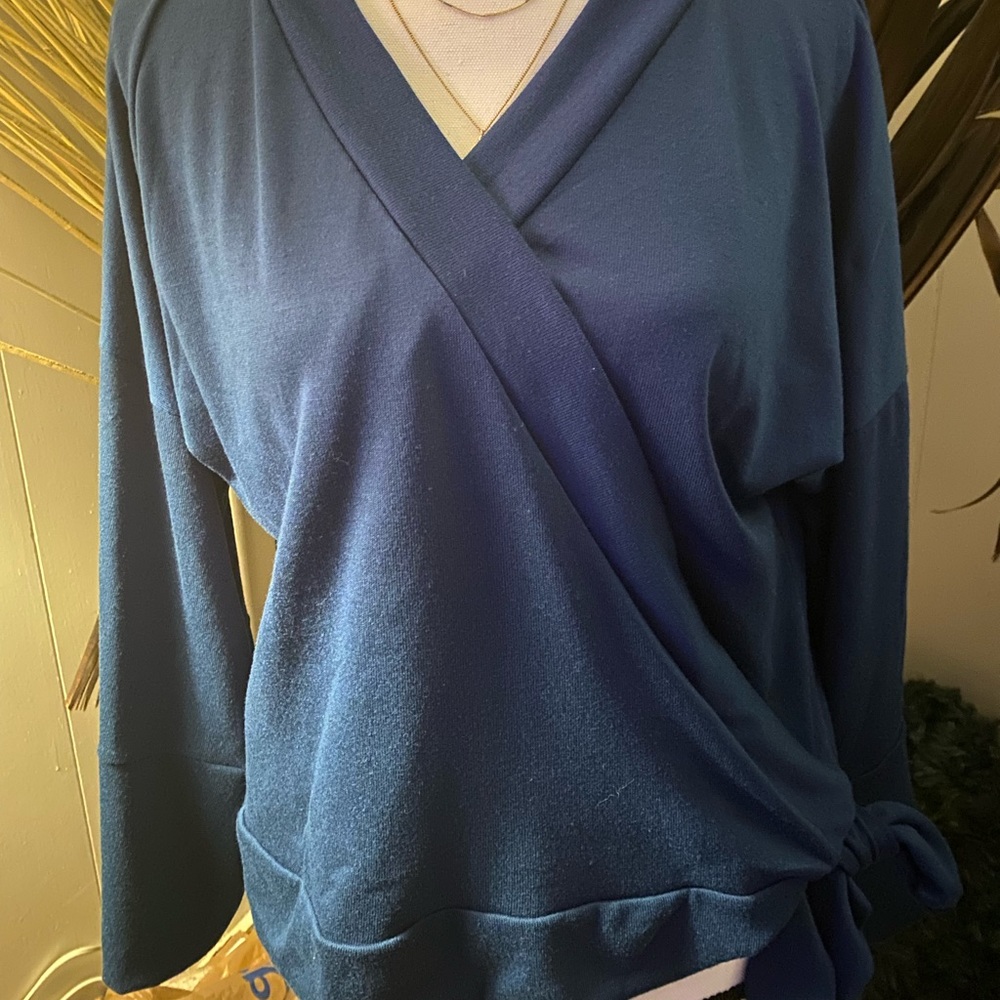 V-Kneck Blouse -Milly Penzance